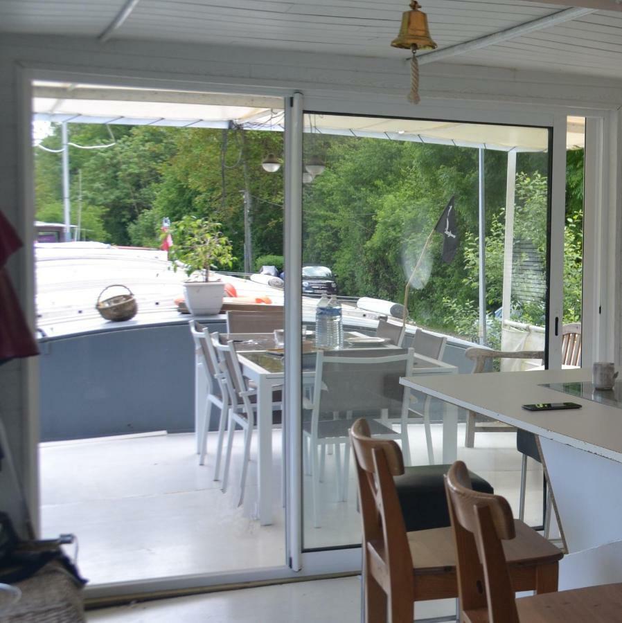 Peniche "Le Defi" Acomodação com café da manhã Marolles-sur-Seine Exterior foto